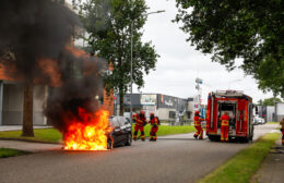 BMW gaat verloren bij brand  in Leek