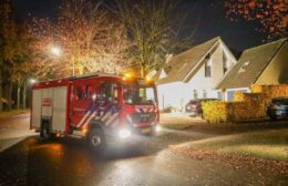 Leekster brandweer rukt uit voor woningbrand