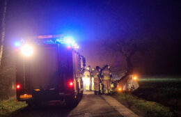 Auto te water, div. meldingen bij de Meldkamer